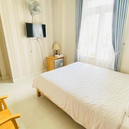 Bong Lua Vang Hotel Đà Lạt Exterior foto